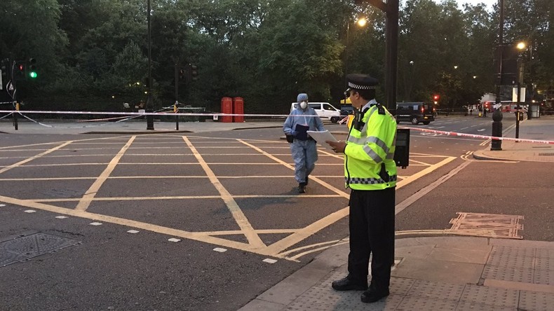 Messerangriff in London - Eine tote US-Bürgerin, zahlreiche Verletzte