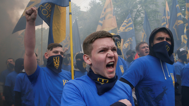 Enthüllt: "Gegen die russische Gefahr" - Wie schwedische Neonazis unbehelligt in der Ukraine kämpfen