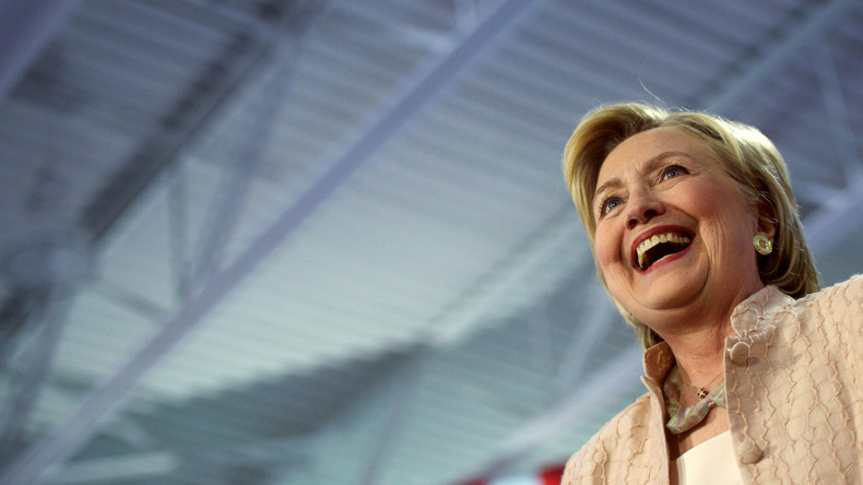 Vorteilsnahme im Amt - Für Hillary Clinton wird es eng