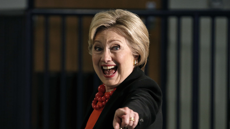 Clinton: USA letzte Hoffnung der Welt und wir müssen auf Cyberhacks militärische Antwort geben