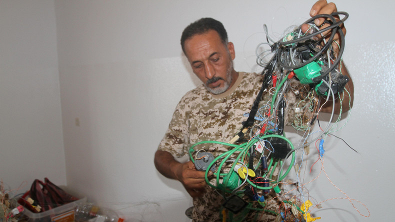 Exklusiv aus Libyen: Der Tod lauert an jeder Ecke - Blick hinter die Kulissen der IS-Bombenindustrie