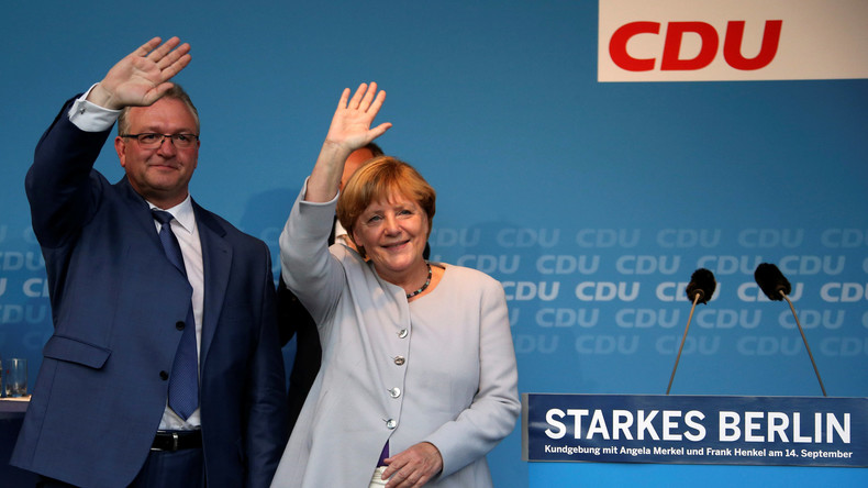 Wahlkampf in Berlin: Schlager inklusive Pfeifkonzert für Merkel und gescholtene CDU