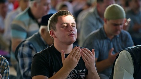 Muslime begehen Opferfest in Russland