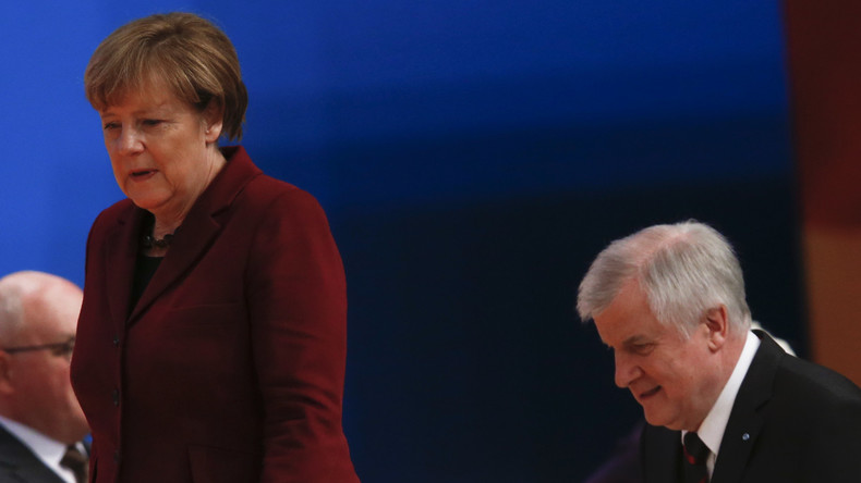 Seehofer will Merkel nicht zum CSU-Parteitag einladen