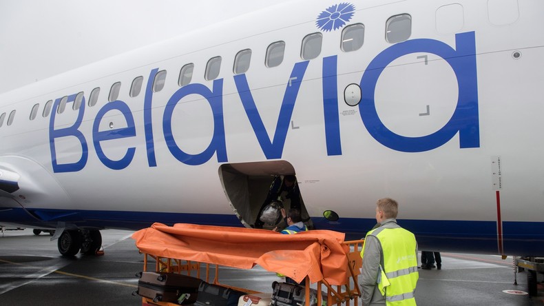 Kiew holt Flug nach Minsk zurück - Grund: Maidan-Gegner an Bord
