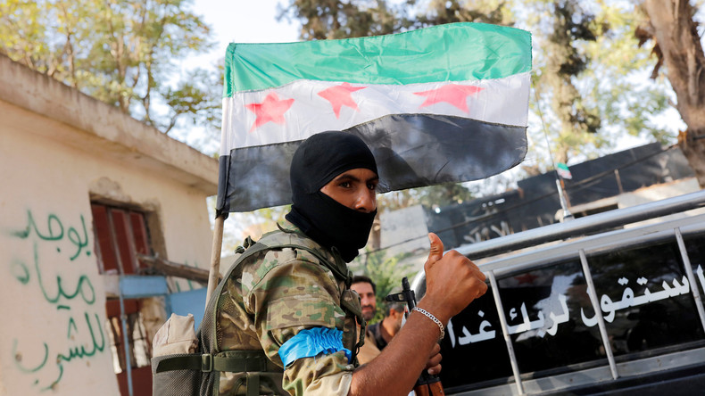 Türkische Truppen zerstören mehr als 50 kurdische PYD-Stellungen in Syrien