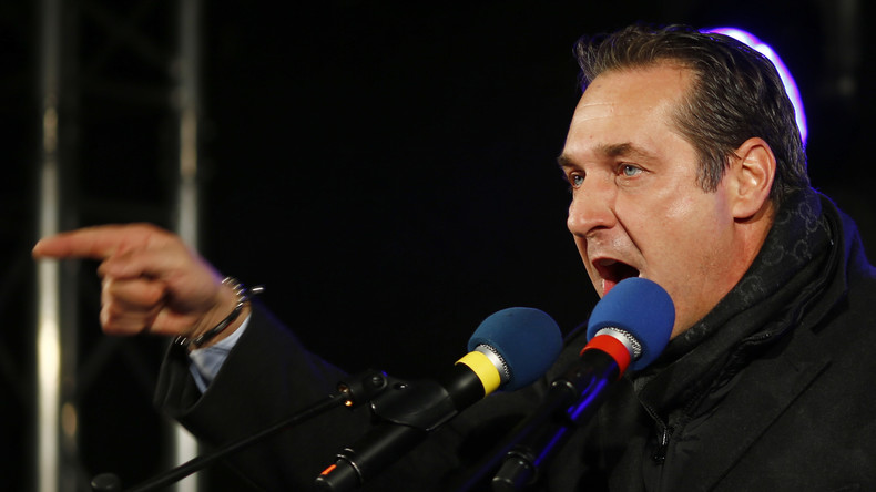 FPÖ-Chef: Merkel ist gefährlichste Frau Europas