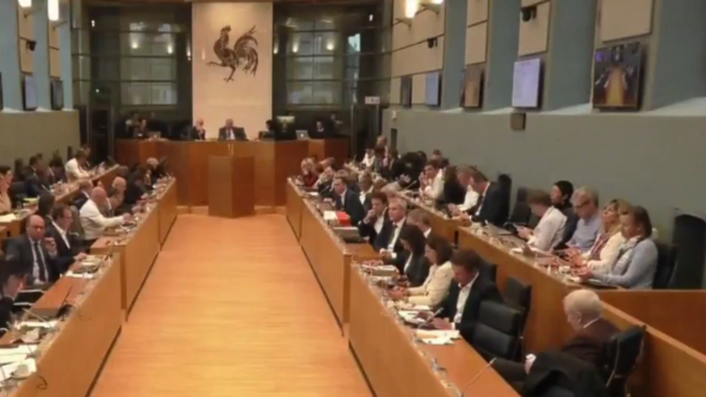 Live: Wallonisches Parlament stimmt über CETA ab