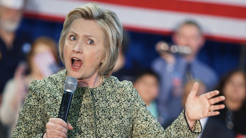 FBI nimmt Ermittlungen gegen Clinton in E-Mail-Affäre wieder auf