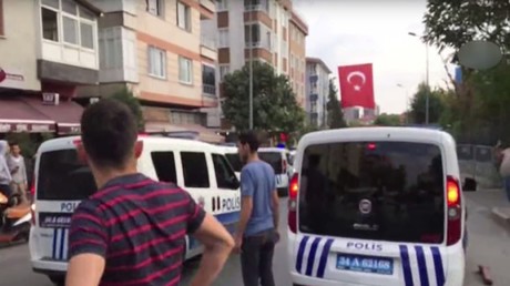 Istanbul: Heftige Explosion vor Polizeirevier, mindestens fünf Verletzte