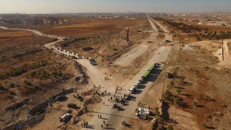 Beschuss der Castello-Straße in Syrien: 50 Journalisten evakuiert, zwei russische Militärs verletzt