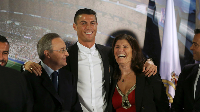 Cristiano Ronaldo verlängert Vertrag mit Real Madrid bis 2021