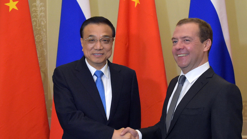 Medwedew: Warenumsatz zwischen Russland und China übersteigt 40 Milliarden US-Dollar
