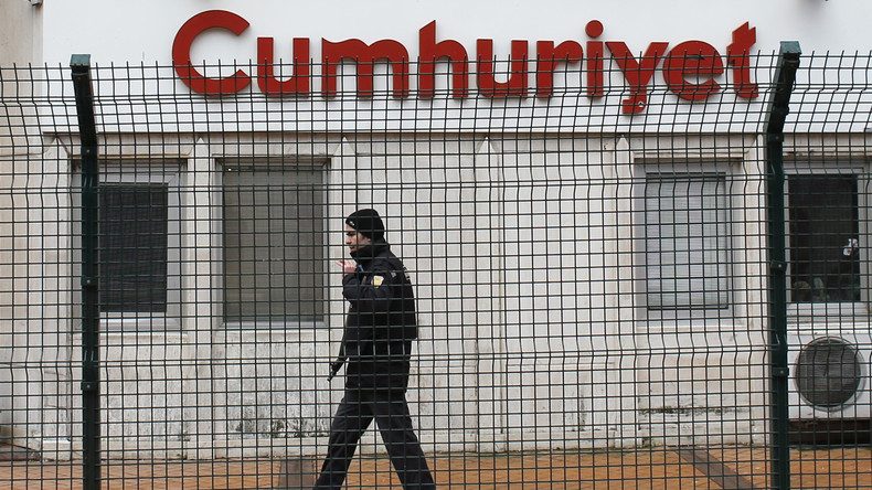 Türkei: "Cumhuriyet"-Herausgeber festgenommen