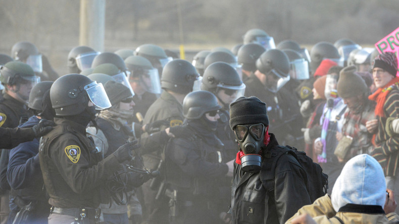 Zunehmende Spannungen bei Protesten gegen Pipeline in North Dakota