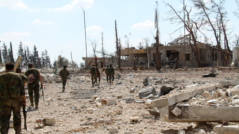 Syrische Militärs vernichten IS-Kämpfer nahe Deir ez-Zor