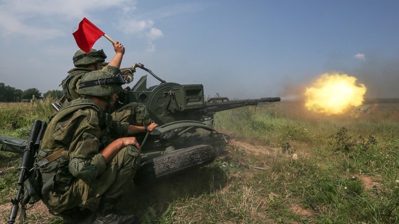 Jahrestag der Gegenoffensive bei Stalingrad: Russlands Verteidigungsministerium zeigt Raketen