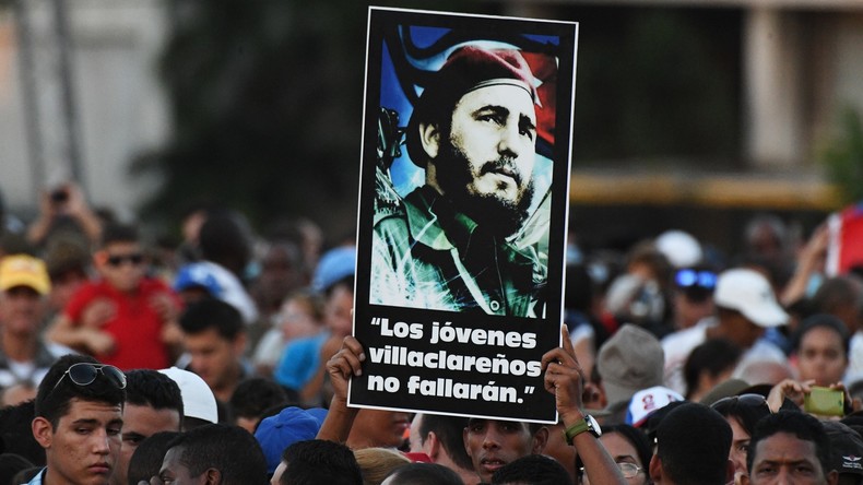 Eine Million Kubaner trauern in Havanna um Fidel Castro