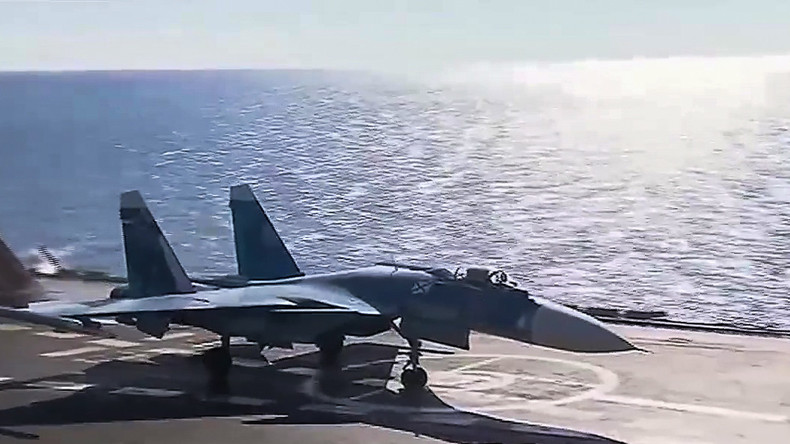 Russischer Kampfjet bei Landung auf „Admiral Kusnezow“ ins Meer abgestürzt
