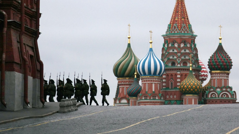 Moskaus Komplott: Wie die russische Propaganda unser Eldorado zerstört