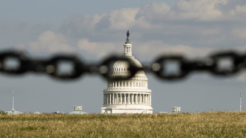 Totale Kontrolle: Die USA und das Ministerium für Wahrheit