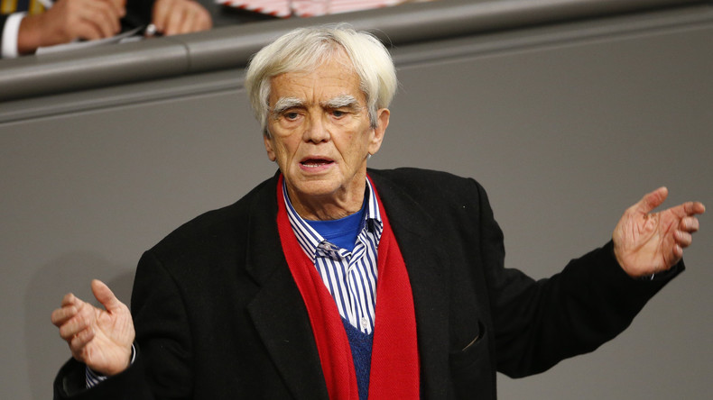 Völkerrechtswidrige Drohnenmorde: Hans-Christian Ströbele stellt Strafanzeige wegen Ramstein