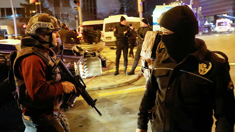 Ankara: Schießerei nahe US-Botschaft nach tödlichem Attentat auf russischen Botschafter
