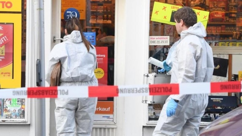 Bewaffneter Überfall in Wiesbaden - Zeitungskiosk beschossen, Besitzerin tot