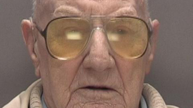 101-Jähriger wegen Kindesmissbrauchs zu 13 Jahren Haft verurteilt