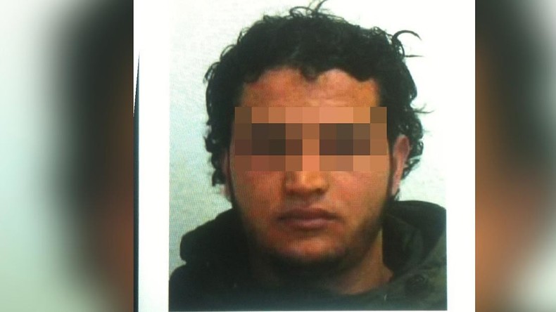 Foto des Tatverdächtigen des Berliner Anschlags veröffentlicht