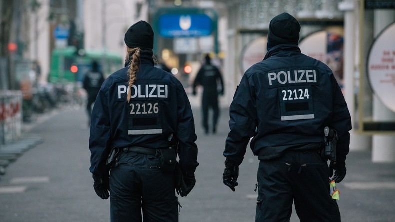 Sondereinsatz im Düsseldorfer Kaufhaus erfolglos abgeschlossen, Attentäter bleibt auf freiem Fuß