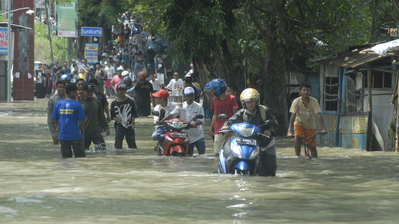 Mehr als 100.000 Indonesier verlassen ihre Häuser wegen Überschwemmung