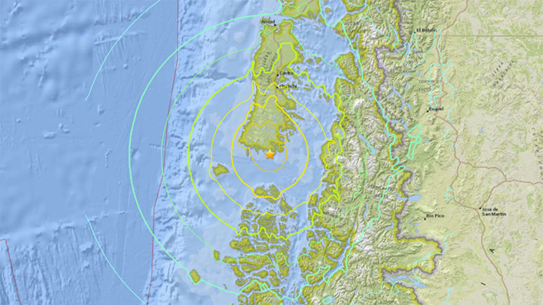 Erdbeben der Stärke 7,7 erschüttert Chile