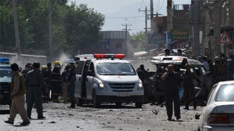 Bombenanschlag auf Parlamentarier in Kabul verübt