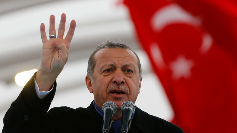 Türkischer Präsident Erdogan: USA unterstützen direkt den IS – Washington dementiert