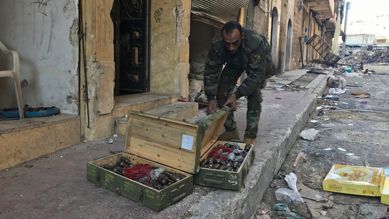 Extremisten hinterlassen in Aleppo Waffenlager mit US-Ausrüstung
