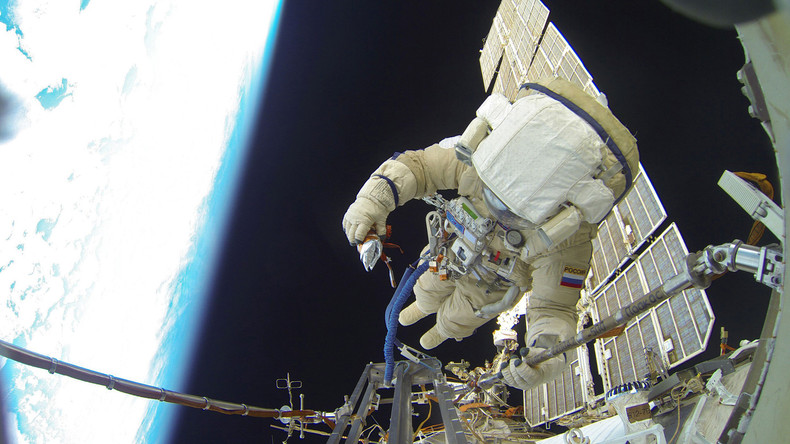 ISS-Crew kann Neujahr 16 Mal in 24 Stunden feiern