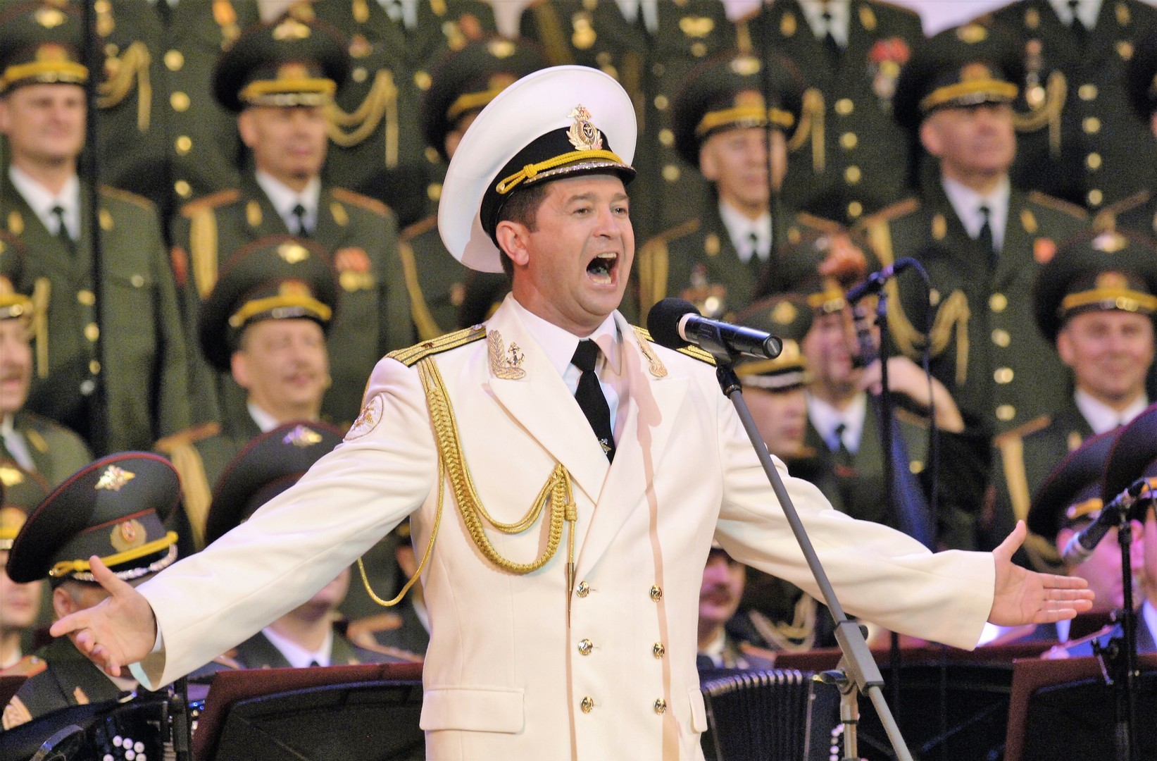Alexandrow-Chor nahm das NATO-Hauptquartier ohne einen einzigen Schuss - Ein Nachruf auf 64 Künstler