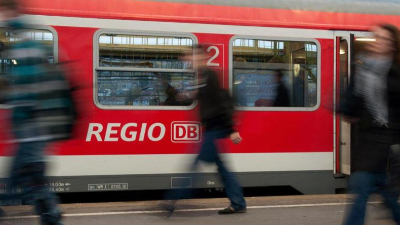 Erster Schnee im neuen Jahr führt zu Einschränkungen im Bahnverkehr