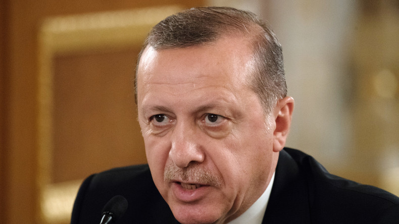 Autoritäres Präsidialsystem in der Türkei? - Parlament berät über Erdoğans Verfassungsänderung
