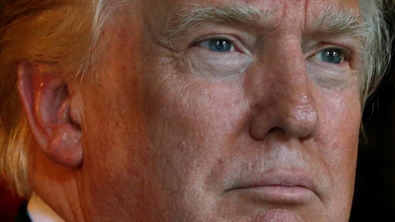 Donald Trump wieder auf Touren: Dumm, dümmer, Feindbild Russland