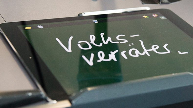 "Volksverräter" zum Unwort des Jahres 2016 gewählt