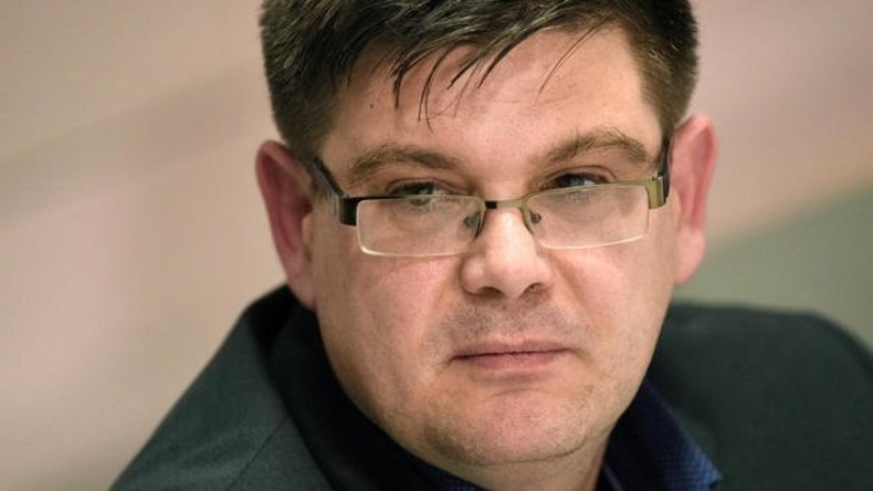 Berliner Staatssekretär Holm wird wegen alten Stasi-Verbindungen abberufen
