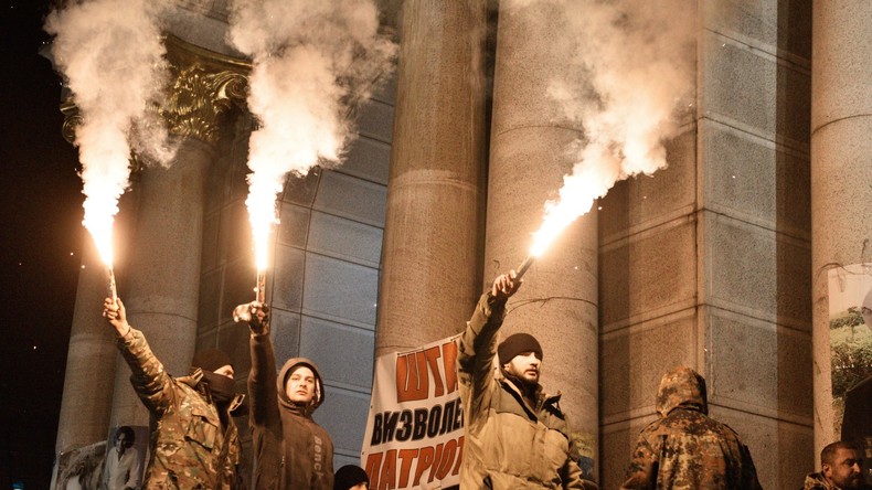 Ukraine: Rechtsextreme sprengen Gerichtstermin und verhindern Aufarbeitung der Maidan-Morde