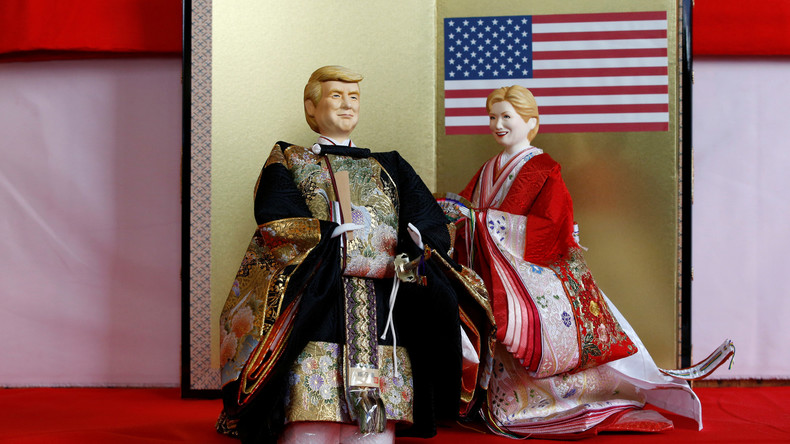 Japaner bringen Trump-Puppe für Mädchenfest heraus
