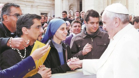Viral: Nonne aus Aleppo zerpflückt in 1 Minute die westlichen Medienmythen zu Syrien
