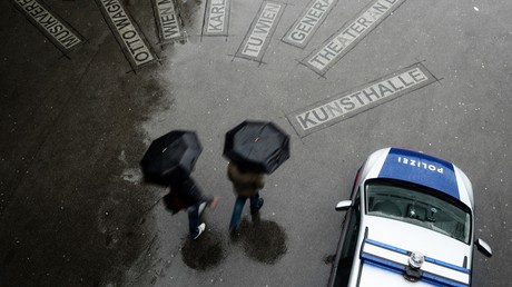 Elf Männer wegen Verdachts der Beteiligung am IS in Österreich festgenommen