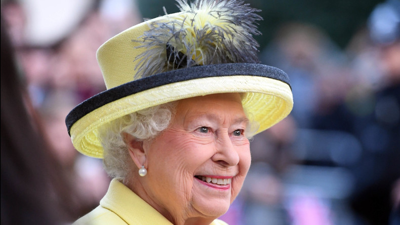 Queen Elizabeth II. begnadigt posthum fast 50.000 Homosexuelle