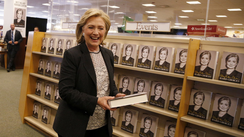 Hillary Clinton will Familienetat durch eigenen Bestseller auffüllen