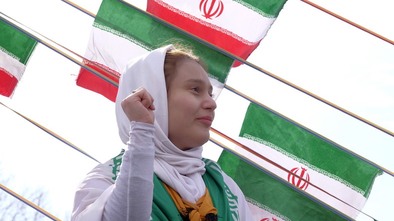 Konservative gegen Reformer: Das 38. Jubiläum der islamischen Revolution im Iran
